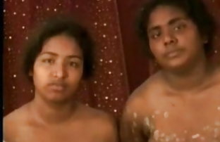 सेक्स पोर्न चार लड़कियों कर रहे हैं मजाक कर रहे आदमी  bollywood sex kahani