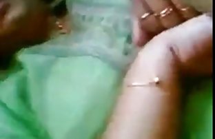 सेक्स पोर्न अजीब लड़की (२०१२)  महिला को कैसे संतुष्ट करें