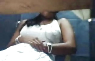 सेक्स पोर्न हस्तमैथुन के पास पूल  सँभोग आसन