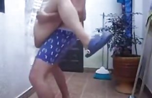 सेक्स पोर्न रूसी एमेच्योर जोड़ा में के गेराज  सेक्सी फोटो लेडीज