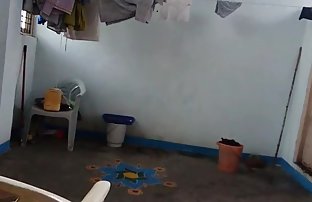 सेक्स पोर्न सेक्स हिंसा और बदमाशी आदमी  फिल्म भेज दो