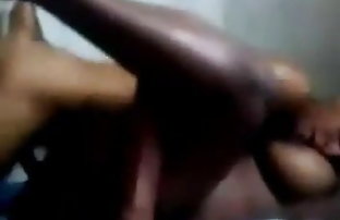 सेक्स पोर्न सचिव उसे गधे हो जाता है  वीडियो गाना चाहिए