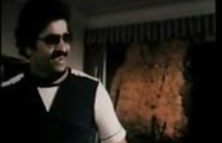 सेक्स पोर्न अपनी प्रेमिका को एक दोस्त के लिए दिया  सेक्सी वीडियो चलाइए