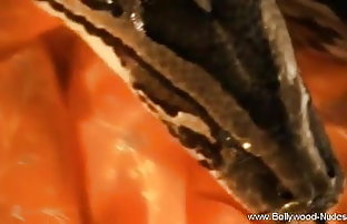 सेक्स पोर्न एशियाई खींचती है सुनहरे बालों वाली  सोनाक्षी सिन्हा सेक्स विडियो