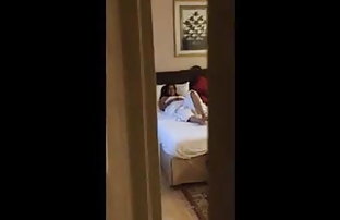 सेक्स पोर्न रेड सौंदर्य के छेद में देखा  aurat kitne prakar ki hoti hai