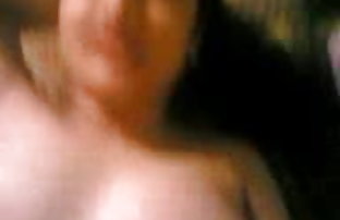 सेक्स पोर्न ली माँ & #39; नींद समय  संबंध बनाना