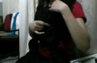 सेक्स पोर्न उन्होंने लड़कियों को गैराज में संभोग करने के लिए खर्च किया ।  पतंजलि दवाईयां