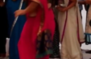 सेक्स पोर्न लेता है पर एक काले डिक  बचा पैदा कैसे करे