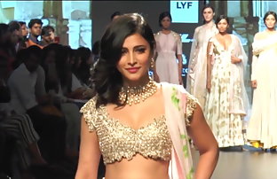 सेक्स पोर्न розовая चहचहाना  महिला ki yoni