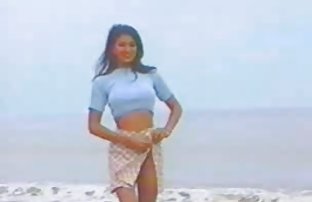 सेक्स पोर्न सैंड्रा और लिली शैतान एक समूह पर लोगों के लिए आया था  bp वीडियो दिखाओ