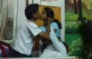 सेक्स पोर्न लेडी सोनिया  हिंदी सेक्सी वीडियो bp