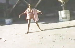 सेक्स पोर्न चरम सार्वजनिक पेशाब 6  करीना कपूर के सेक्सी वॉलपेपर